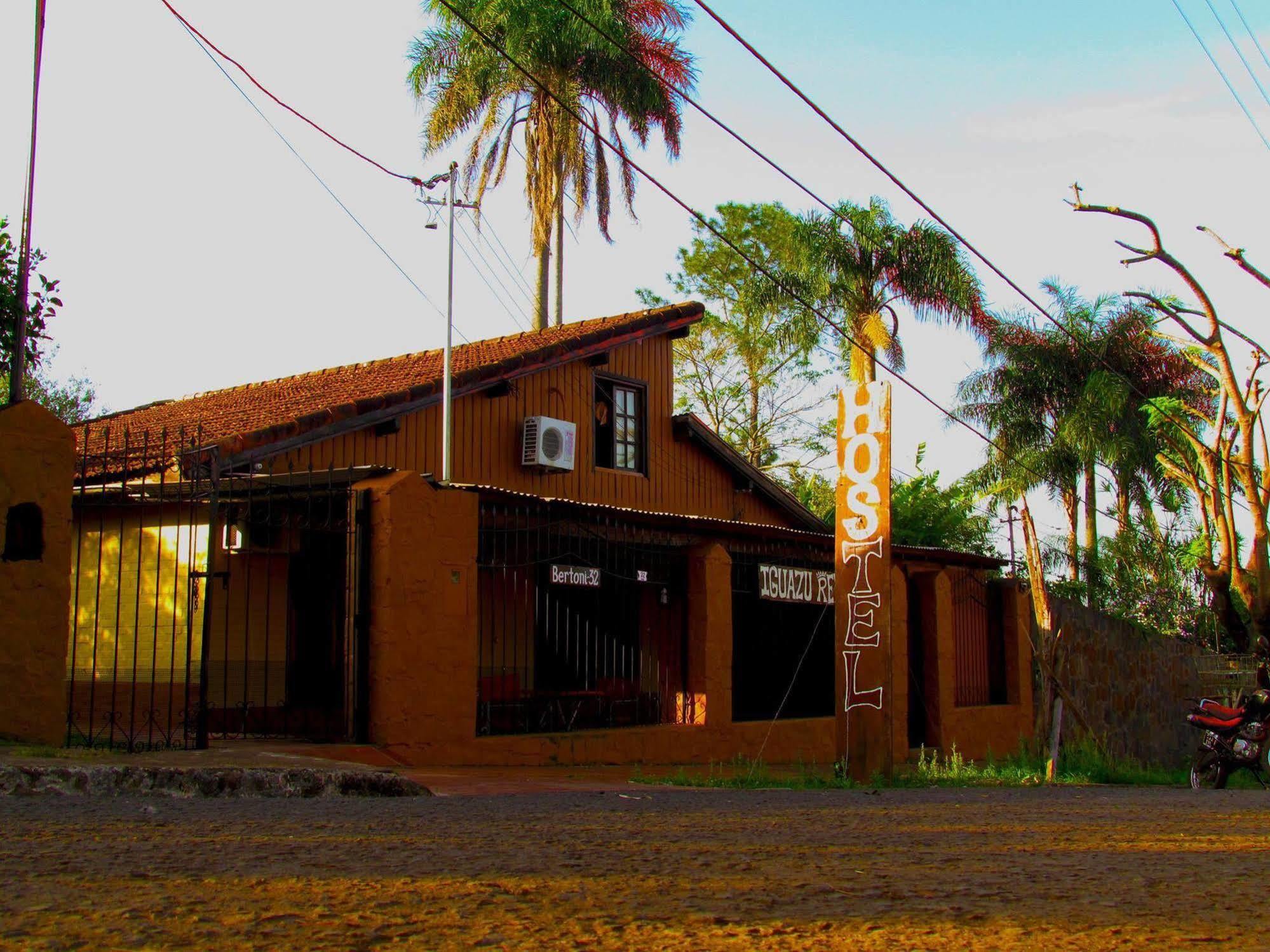 Iguazu Rey Hostel Puerto Iguazú Extérieur photo
