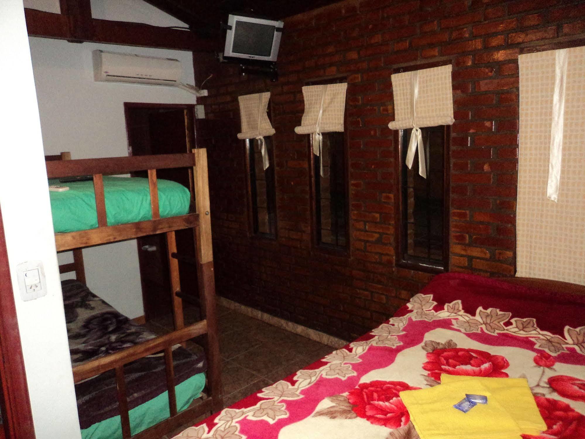Iguazu Rey Hostel Puerto Iguazú Extérieur photo